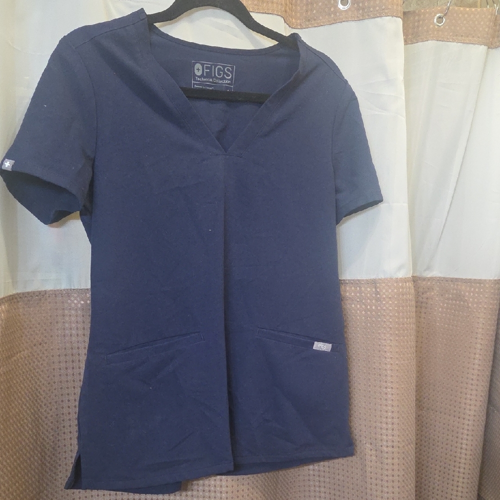 Figs Technical Collection Navy Top